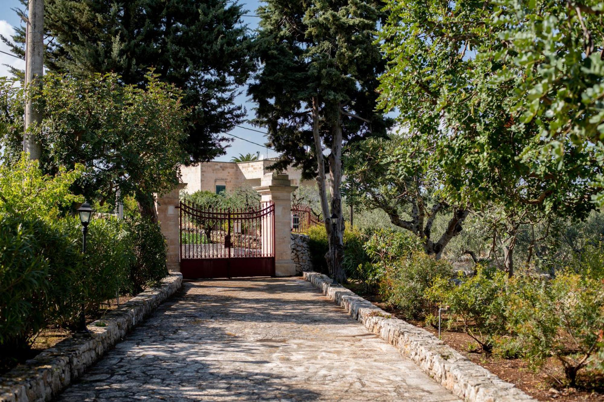 Masseria Trulli Bruni Locorotondo Ngoại thất bức ảnh